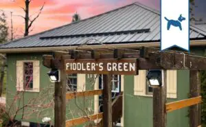 Fiddlers Green Pet Dog Friendly 4 bedroom cottage vacation rental Bayfield winter christmas GrandBend Ontario lake huron