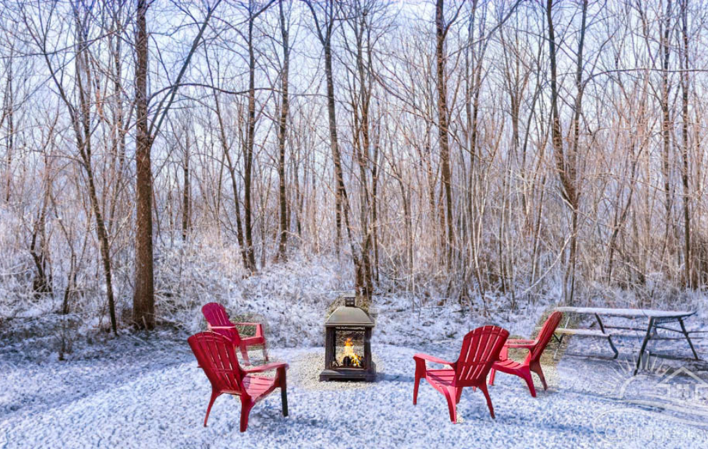 Poplar Woods Bayfield Grand Bend Ontario Cottage 3 bedroom cottage vacation rental-winter