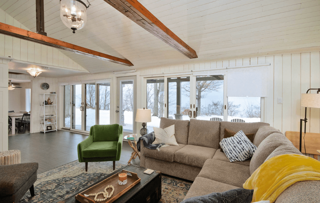 Sunset Serenity Winter, Cottage, 2 bedroom, bayfield grand bend goderich lake huron