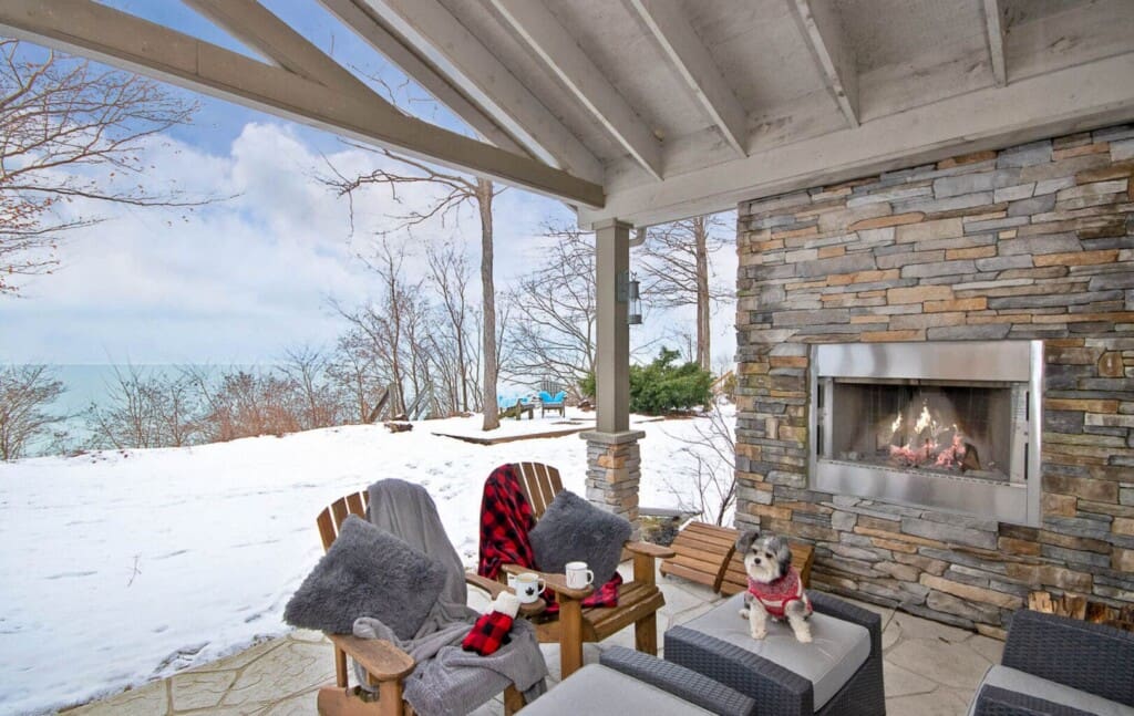 FEATURE Sunset Serenity Cottage 2bedroom Lakefront Lakeview pet friendly cottage rental bayfield goderich grandbend lake huron ontario 6