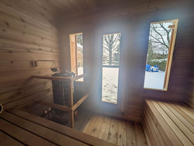 Lakeside Layover lakeview beachfront cottage vacation rental pet friendly 4bedroom bayfield goderich grand bend lake huron ontario cottage rental 3