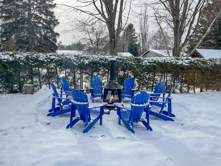 Lakeside Layover lakeview beachfront cottage vacation rental pet friendly 4bedroom bayfield goderich grand bend lake huron ontario cottage rental