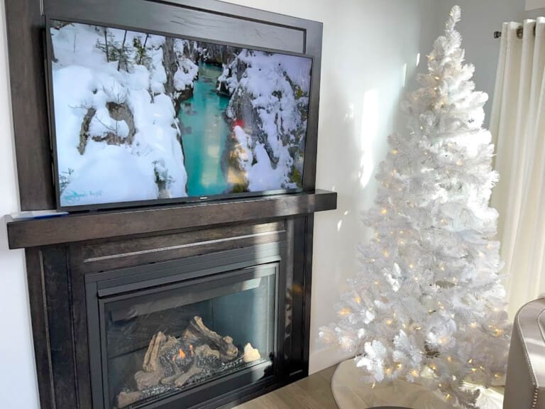 Panchos Porch lakeview beachfront cottage vacation rental pet friendly 4bedroom bayfield goderich grand bend lake huron ontario cottage rental 2