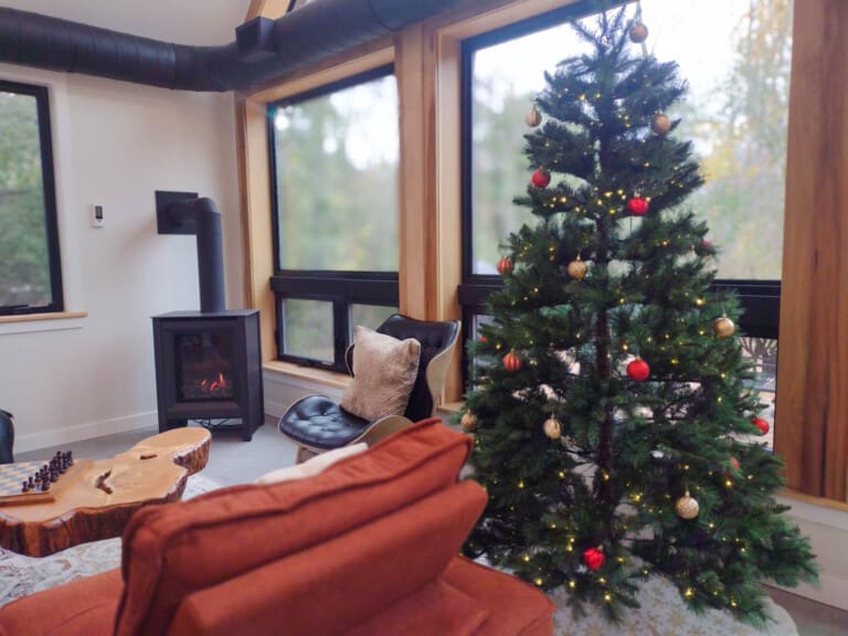 Poplar Woods lakeview beachfront cottage vacation rental pet friendly 3bedroom bayfield goderich grand bend lake huron ontario cottage rental 41