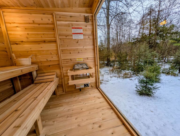 Poplar Woods vacation rental pet friendly 4 bedroom bayfield goderich grand bend lake huron kincardine inverhuron ontario cottage rental 1 Copy