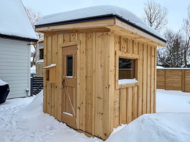 Signal lakeview beachfront cottage vacation rental pet friendly 2bedroom bayfield goderich grand bend lake huron ontario cottage rental 2