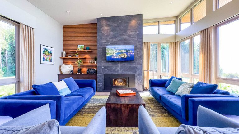 Tranquil Waterside Oasis lakeview beachfront cottage vacation rental pet friendly 7bedroom bayfield goderich grand bend lake huron ontario cottage rental 83