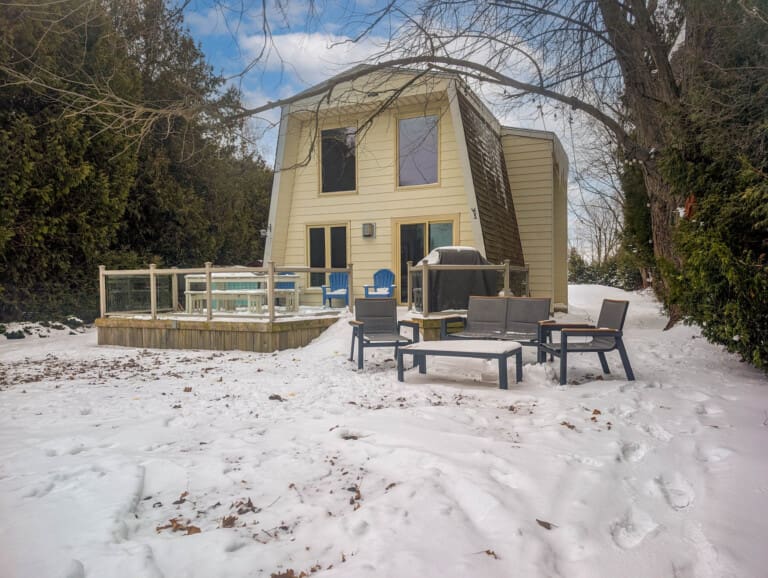 Turkey Perch lakeview beachfront cottage vacation rental pet friendly 4bedroom bayfield goderich grand bend lake huron ontario cottage rental 1 4