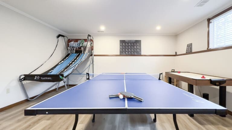 c5ba8f5e723f42e467a6cda0d153b642