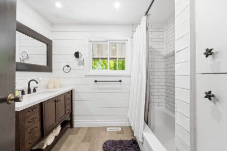 Cottage by the Sea vacation rental pet friendly 3 bedroom bayfield goderich grand bend lake huron kincardine lakefront ontario cottage rental 7 17