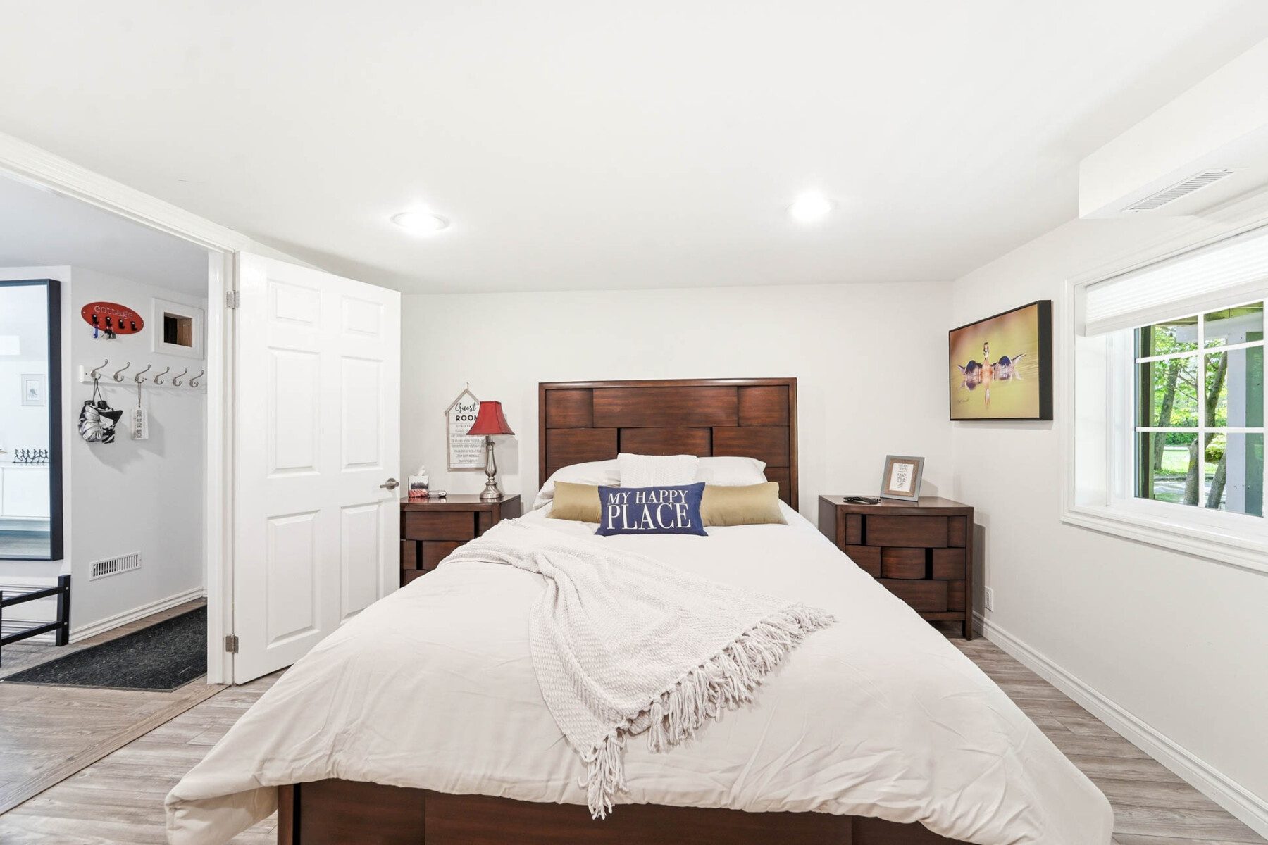 Cottage by the Sea vacation rental pet friendly 3 bedroom bayfield goderich grand bend lake huron kincardine lakefront ontario cottage rental 7 30