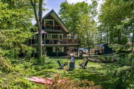 Welcome to Cottage by the Sea! This is what a cottage is supposed to look like. Something in you exhales before you've even opened the car door.