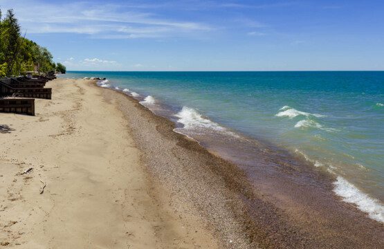 Cottage by the Sea vacation rental pet friendly 3 bedroom bayfield goderich grand bend lake huron kincardine lakefront ontario cottage rental 7 8