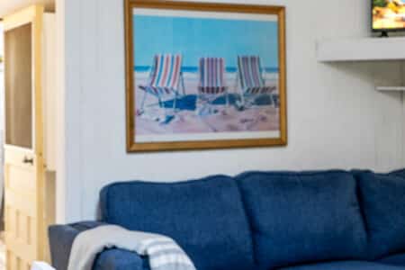Sunset Shores vacation rental pet friendly 2 bedroom bayfield goderich grand bend lake huron kincardine lakefront ontario cottage rental 7 14