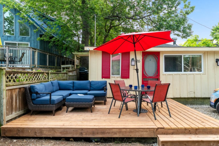Sunset Shores vacation rental pet friendly 2 bedroom bayfield goderich grand bend lake huron kincardine lakefront ontario cottage rental 7 2