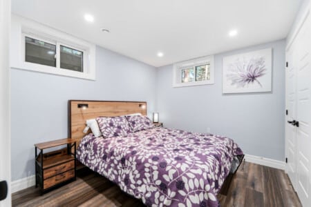 once on lidderdale vacation rental pet friendly 5 bedroom bayfield goderich grand bend lake huron kincardine ontario cottage rental 48