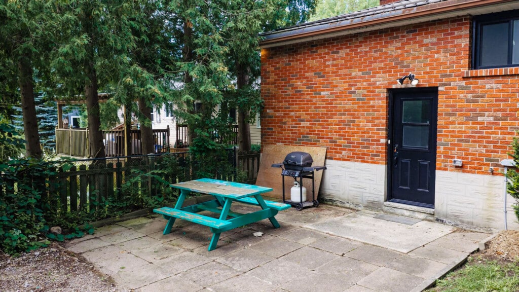 once on lidderdale vacation rental pet friendly 5 bedroom bayfield goderich grand bend lake huron kincardine ontario cottage rental 6