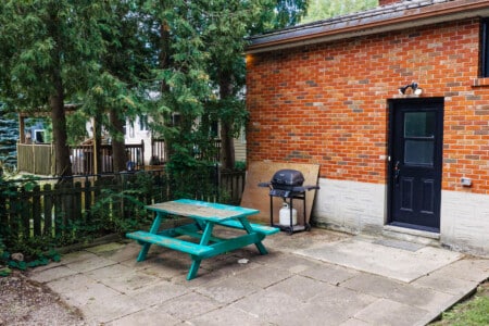 once on lidderdale vacation rental pet friendly 5 bedroom bayfield goderich grand bend lake huron kincardine ontario cottage rental 6